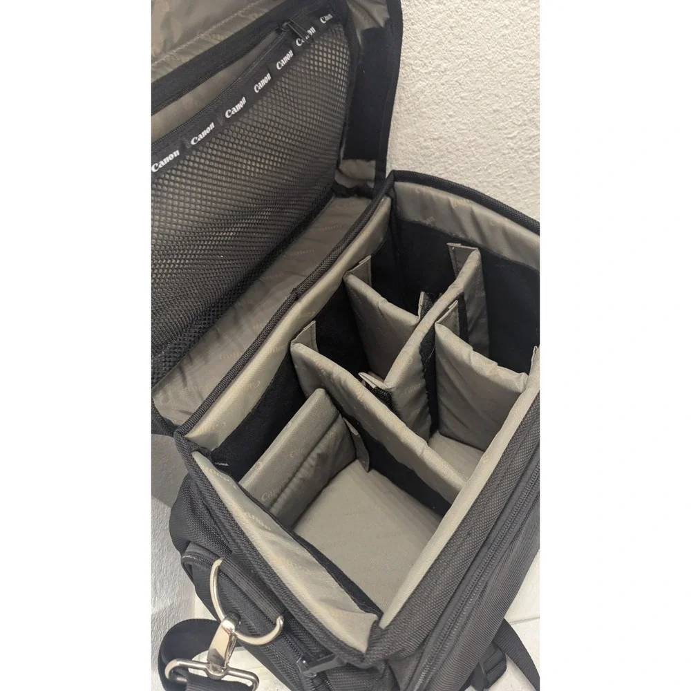 Camera Canon Camera Bag Travel Shoulder Strap Several Pockets Metal Clips